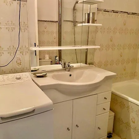 Appartement F2 Avec Balcon, Garage Et Climatisation - Proche Centre Et Cures - Animaux Bienvenus - Fr-1-703-179